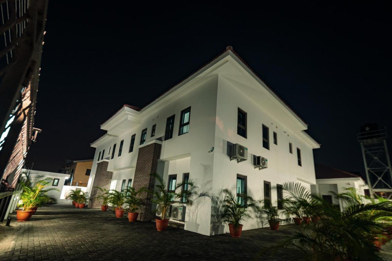 Quest Boutique Hotel Gwarinpa エクステリア 写真